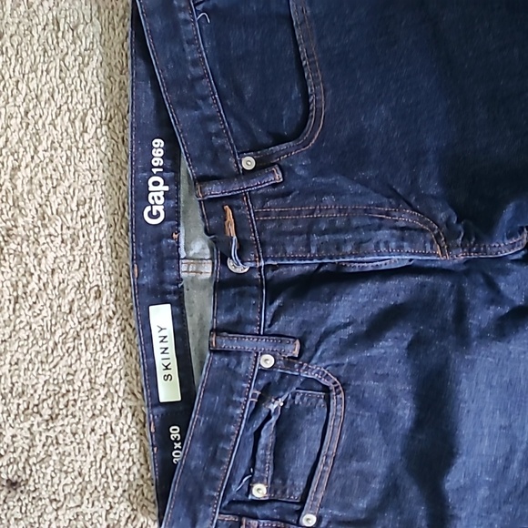 Gap Skinny 30×30 - Picture 2 of 7